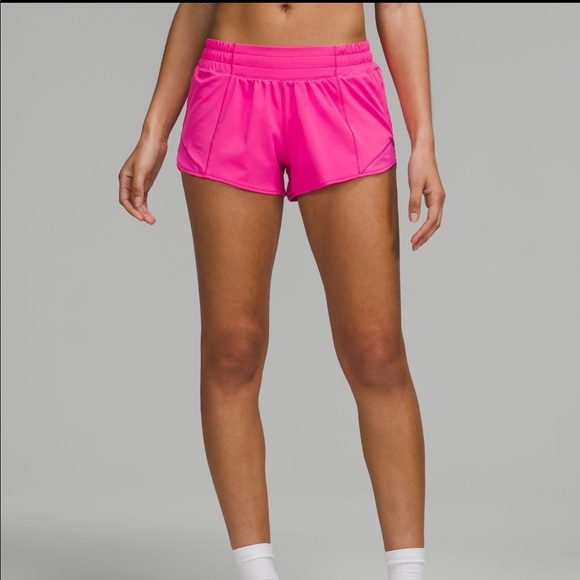 Lululemon Hotty Hot Low Rise Lined Short 2.5” - Picture 5 of 7